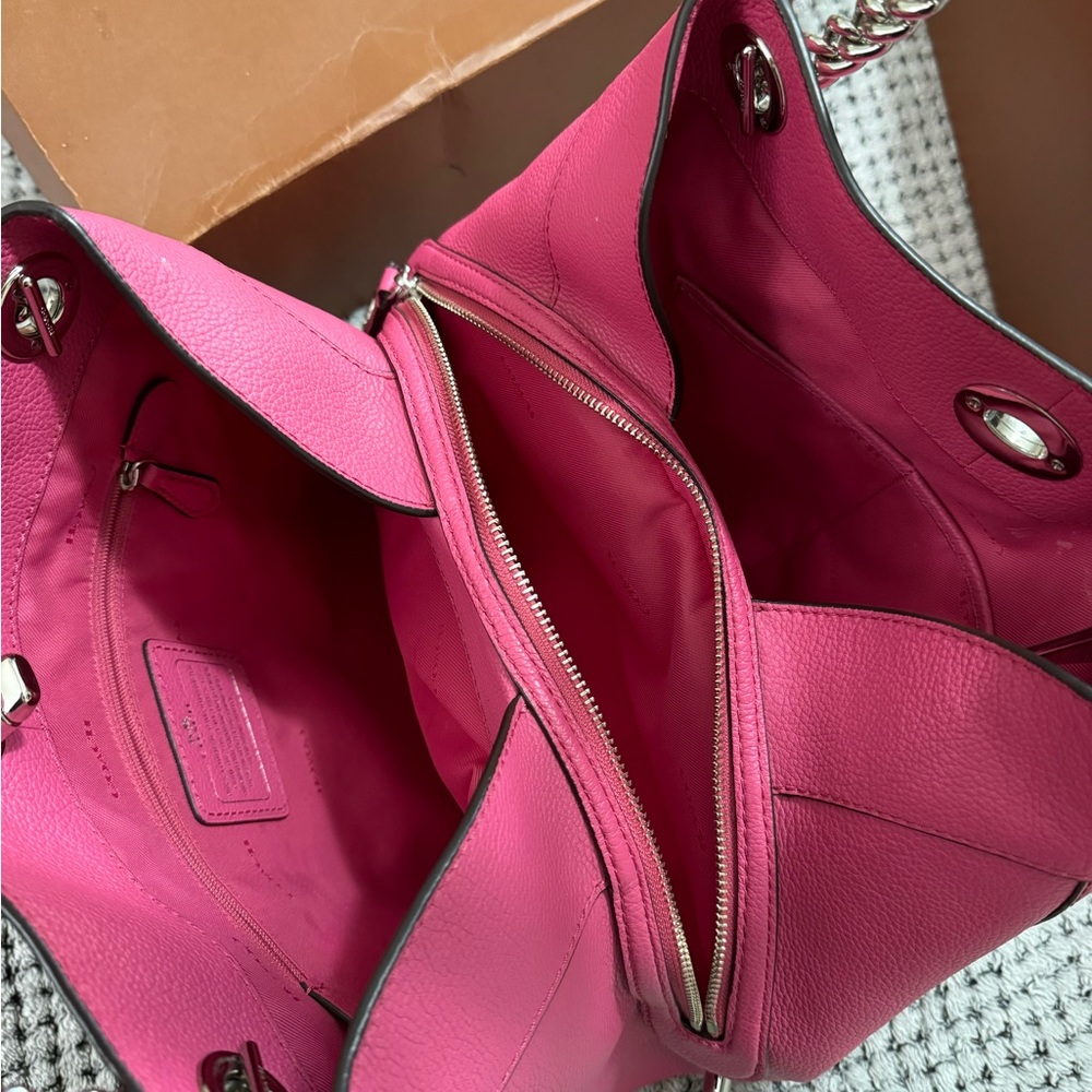 Authentic Coach Purse - Picture 5 of 7